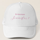 Bridesmaid Name 1 Typografie Truckerkappe (Vorderseite)