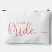 Bridesmaid - Team Bride! Geschenkname Zubehörtasche (Rückseite)