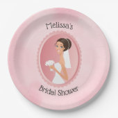 Bridge in einem Veil Holding Blume Brautparty Pappteller (Vorderseite)