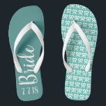 Bridge Personalisiert Wedding Türkis Flip Flops Badesandalen<br><div class="desc">Unsere maßgeschneiderten Braut-dreh-drehte sind mit viel Spaß für die Braut entworfen worden. Erstellen Sie Ihre individuellen Flip Flops,  um Ihren Hochzeitstag zu begehen. Ideal für Brautpartys,  Junggeselinnen-Abschiede und Hochzeiten am Strand!</div>