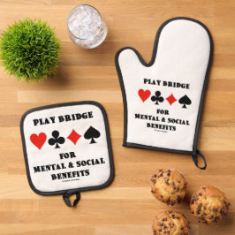 Bridge spielen für geistige und soziale Vorteile K Ofenhandschuh & Topflappen-Set
