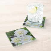 Bridge to Be Dahlia Untersetzer, weiße Blume Glasuntersetzer (Schrägansicht)