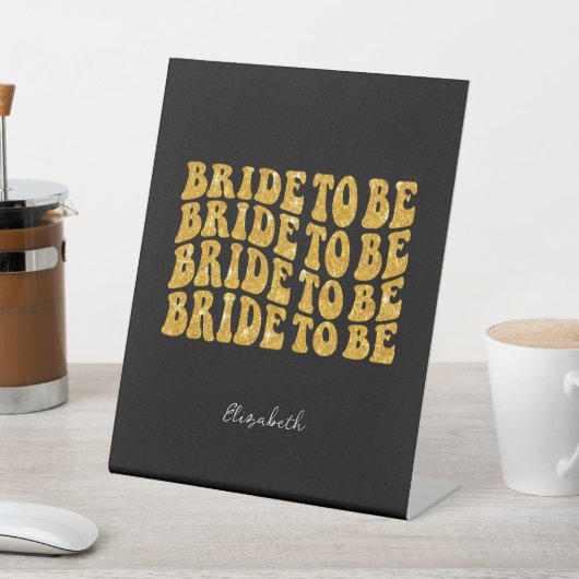 Bridge to be Gold Glitzer Text with name, Black Sockelschild (In SItu)