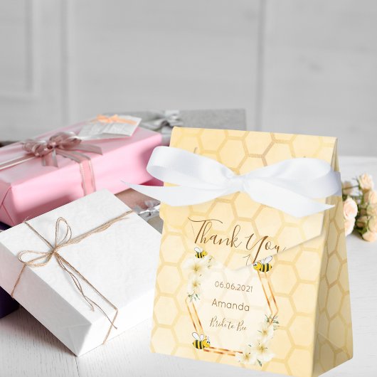 Brie to Bee Brautparty Honeycomb vielen Dank Geschenkschachtel