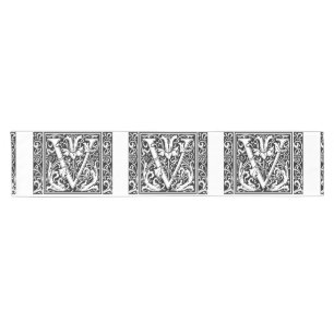 Brief V Mittelalterliche Monogramm-Kunst Nouveau Kurzer Tischläufer