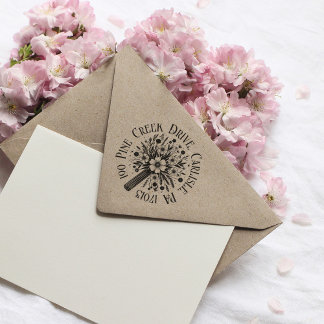Briefmarke der runden Rücksendeadresse mit Blume i Gummistempel