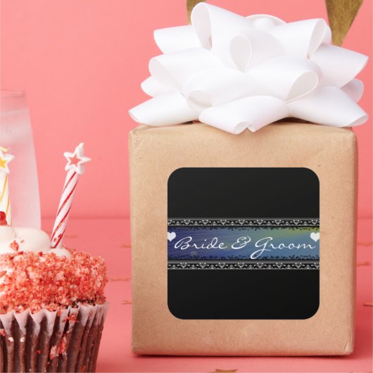 Brien und Groom Sun Rays Vellum und Grenzen Quadratischer Aufkleber (Party)