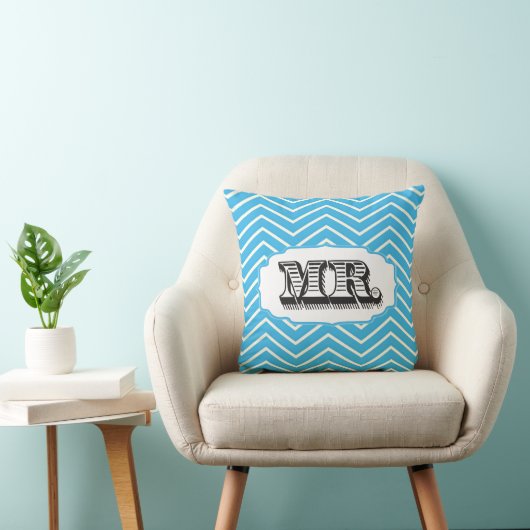 Bright Aqua Mrs Bride Zig Zag Pattern Pillow Kissen (Stuhl )
