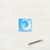 Bright Blue Fraktal Spiral 3x3 Post-it Klebezettel (Auf Schreibtisch)