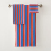 Bright Blue Red Pink Retro Stripe Pattern Badhandtuch Set (Insitu)