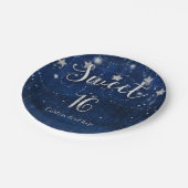 Bright Blue & Silver Starry Sweet 16 Party Pappteller (Schrägansicht)