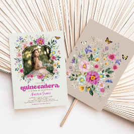 Bright Boho Wildblume Butterfly Quinceañera Party Einladung