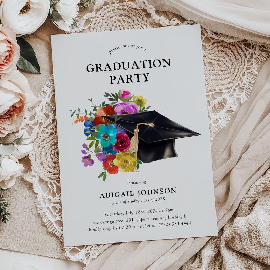 Bright & Bold Floral Cap Graduation Party Einladung
