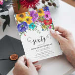 Bright & Bold Florals 60. Geburtstag Einladung<br><div class="desc">Helle und kühn blumengeschmückte Einladungen zum 60. Geburtstag,  die für jedes Alter angepasst werden können. Das Design umfasst kalligraphische Schriftzeichen,  handbemalte Aquarellfarben-Blume mit grünem Blattwerk und eine klassisch elegante Geburtstagsvorlage,  die leicht zu verändern ist.</div>