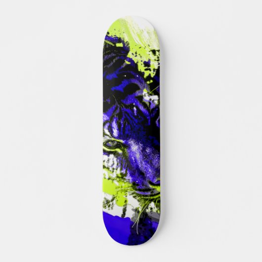 Bright Bold Tiger Face Skateboard (Vorne)