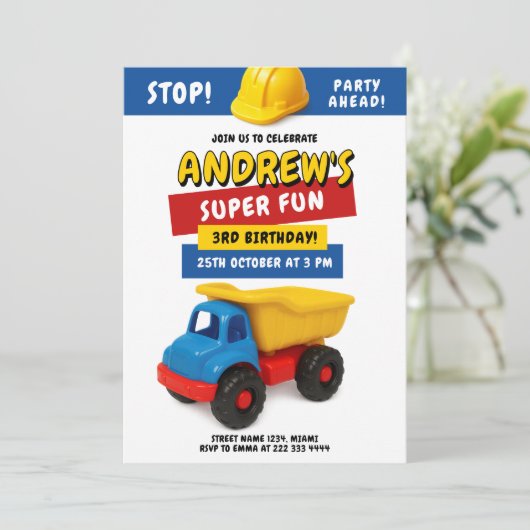 Bright Construction Truck Birthday Einladung (Stehend Vorderseite)