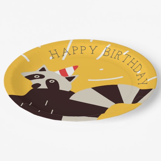 Bright Funky Happy Birthday Raccoon Paper Plate Pappteller (Schrägansicht)