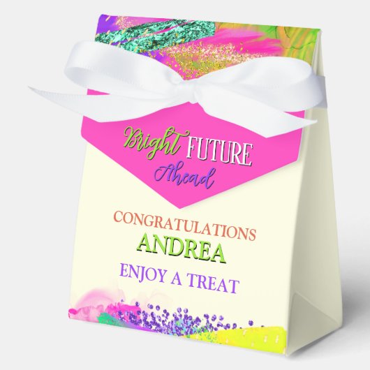 Bright Future Ahead Graduation 4"w x 2"l x 5"h Geschenkschachtel (Vorderseite)