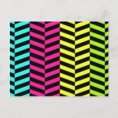 Bright Girly Neon Streifen Zickzack Muster Postkarte (Vorderseite)