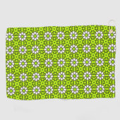 Bright green and white floral patterned golfhandtuch (Horizontal)