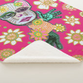 Bright Pink Drollery Floral von Natalie Schorr Sherpadecke (3/4)