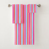Bright Red and Blue Candy Stripes Badhandtuch Set (Insitu)