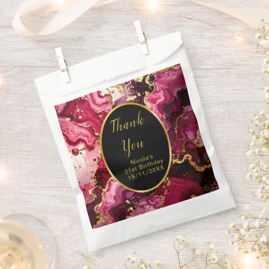 Bright Red and Gold Marble Agate Birthday Party Geschenktütchen (Ausgeschnitten)