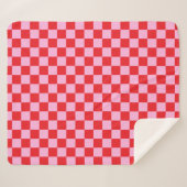 Bright Red and Light Pink Checkered Sherpadecke (Vorderseite (Horizontal))