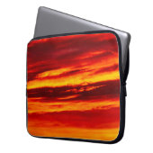 Bright Red Sunset Laptopschutzhülle (Vorderseite Links)
