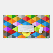 Bright Retro farbige Dreiecke Muster Monogram Schreibtischunterlage (Tastatur & Maus)