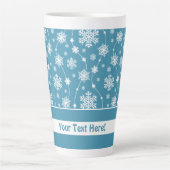 Bright Sky Blue Winter White Snowflake Muster Milchtasse (Vorderseite)