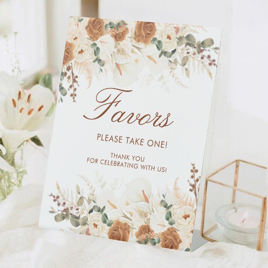 Bright Terracotta Calla Lilies Favors Sockelschild