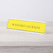 Bright Yellow Minimalist Plain Modern Aesthetic Schreibtischnamensplakette (Vorderseite )