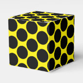 Bright Yellow with Black Dot Style Classic 2x2x2 Geschenkschachtel (Vorderseite)
