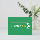 Brighton, UK Road Sign Postkarte (Stehend Vorderseite)