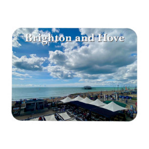 Brighton und Hove Beach an einem Sommertag Magnet
