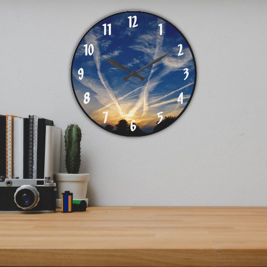 Brillant farbenfrohe Niederschlagsfarm Abend Große Wanduhr