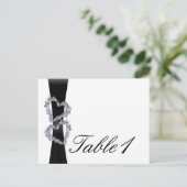 Brillante Herzen: Schwarze Schleife und D-Tischnum Postkarte (Stehend Vorderseite)