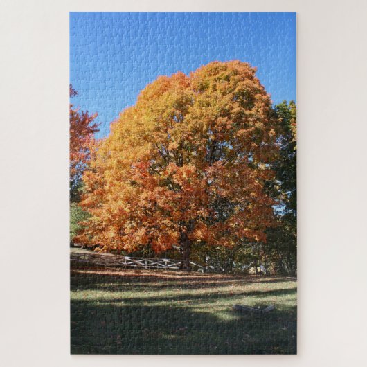 Brillanter Herbstbaum – Hubbell, Michigan Puzzle (Vertikal)
