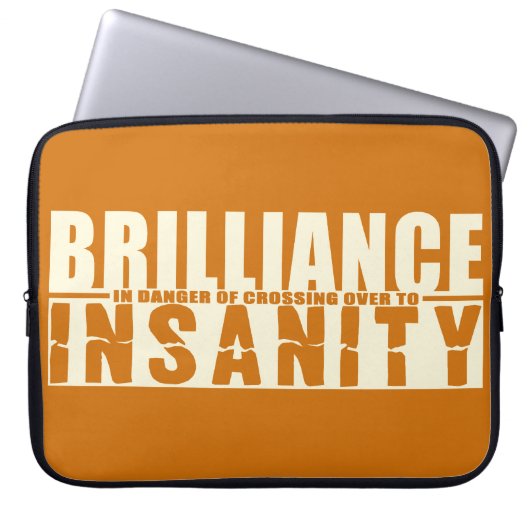 BRILLIANCE VS INSANITY Custom Laptop-Hülle Laptopschutzhülle (Vorderseite)