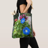Brilliante Blaue Trichterwinden Tasche (Von Nahem)