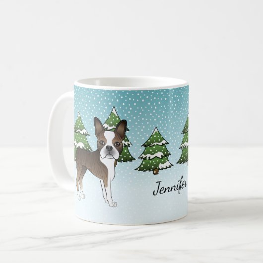 Brindle Boston Terrier in einem Winterwald & Name Kaffeetasse (Vorderseite Links)
