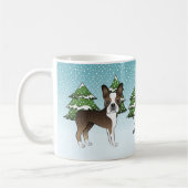 Brindle Boston Terrier in einem Winterwald & Name Kaffeetasse (Links)