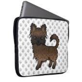 Brindle Long Coat Chihuahua Cartoon Dog & Paws Laptopschutzhülle (Vorne Rechts)