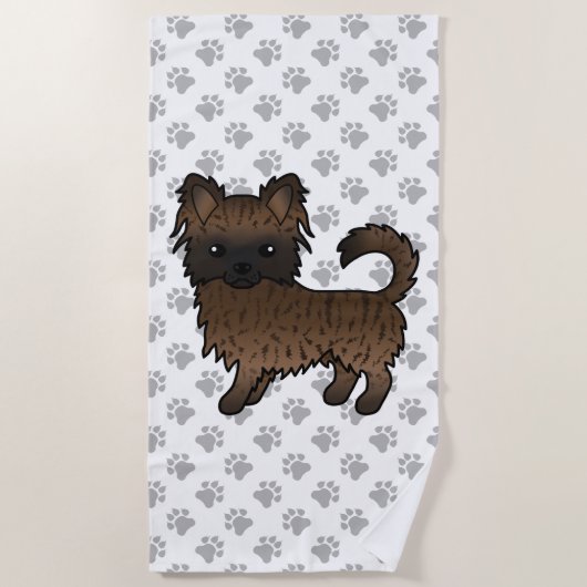 Brindle Long Coat Chihuahua Cartoon Dog & Paws Strandtuch (Vorderseite)