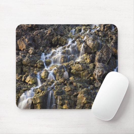 Brine fällt aus vulkanischem Gestein ab 2 Mousepad (Mit Mouse)