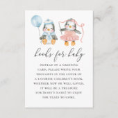 Bring ein Buch für das Baby. Niedlicher Pinguin Begleitkarte (Vorderseite)