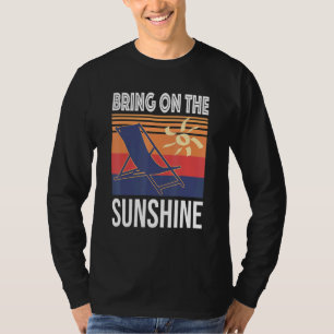 Bringen Sie die Lässige Vintage Sommersonne an T-Shirt