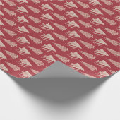 Bringing Home the Tree Rustikales rotes Geschenkpa Geschenkpapier (Ecke)