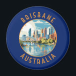 Brisbane Australia Retro Distressed Circle Magnet<br><div class="desc">Brisbane Retro Vektor Reise Design. Brisbane,  die pulsierende Hauptstadt Queensland,  Australien,  ist eine Stadt,  die städtische Energie nahtlos mit entspanntem Charme verbindet. Am Ufer des Flusses Brisbane gelegen,  besticht es durch ein subtropisches Klima,  atemberaubende Naturschönheiten und ein reichhaltiges kulturelles Angebot.</div>